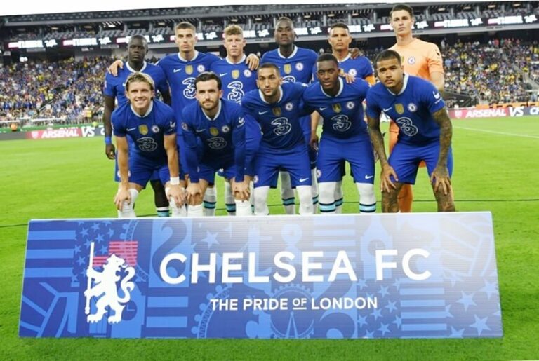 doi-hinh-chelsea