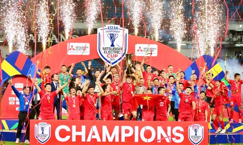 Bán kết và chung kết AFF Cup 2026 diễn ra theo thể thức hai lượt, với chung kết lượt về vào ngày 26/8/2026.