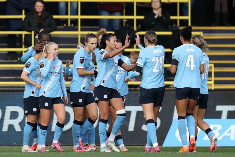 Lối chơi tấn công chủ động giúp Man City Women tạo ra nhiều trận đấu hấp dẫn và giàu cảm xúc.